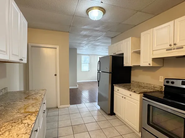 189 Princeton St #1, Boston, MA 02128