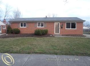 1611 S Berry St, Westland, MI 48186