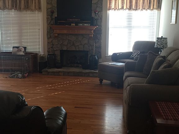 4th image of 133 Nettie Katherine Dr