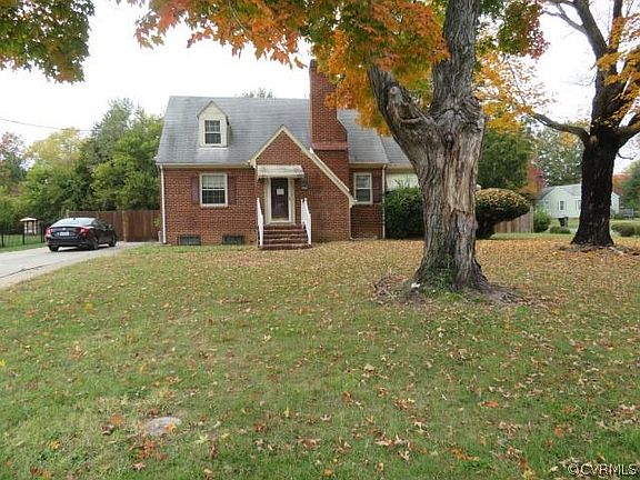 2nd image of 1600 Tennyson Ave