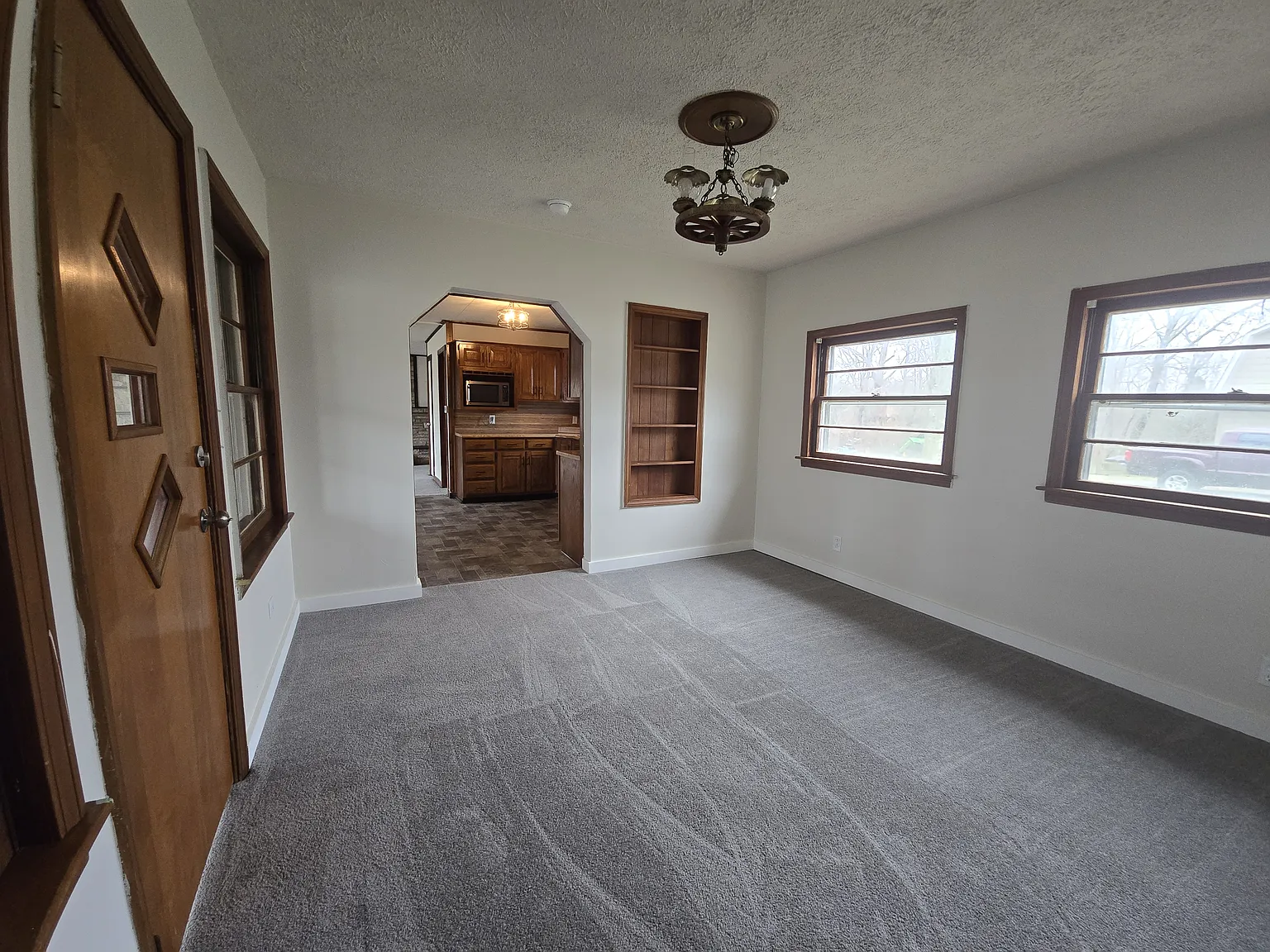 3 bed, 1700 sqft, $1,650 — Photo 4