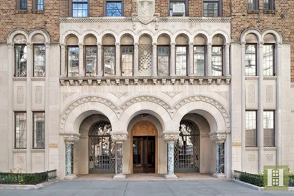 Sold by Halstead Real Estate | media 18