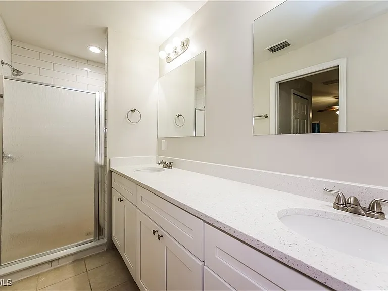 2904 Wanda Ave S — Photo 8
