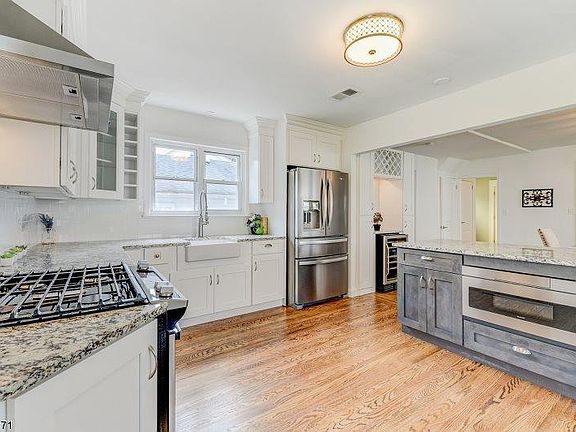 3rd image of 30 Randolph Pl