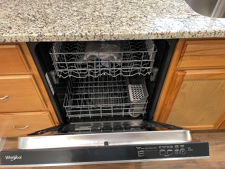 306 Leisure Ct #306 — Photo 26