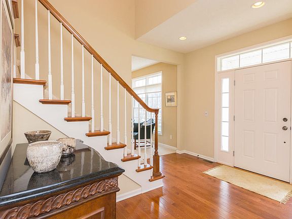 3rd image of 4865 E Meadows Ct SE