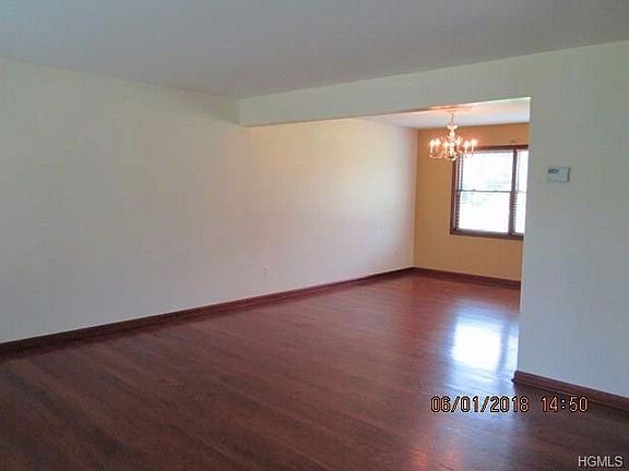 2nd image of 32 Wayland Way