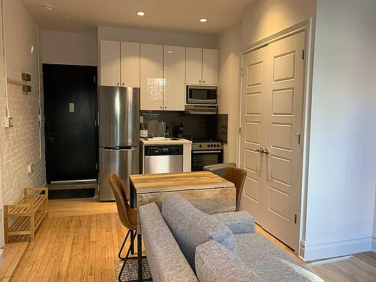 Rented by Outpost Brokerage LLC | media 20