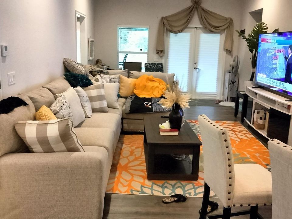 2nd image of 463 Bowman Terrace