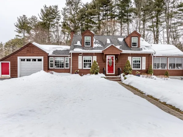 20 Forrest Rd, Walpole, MA 02081