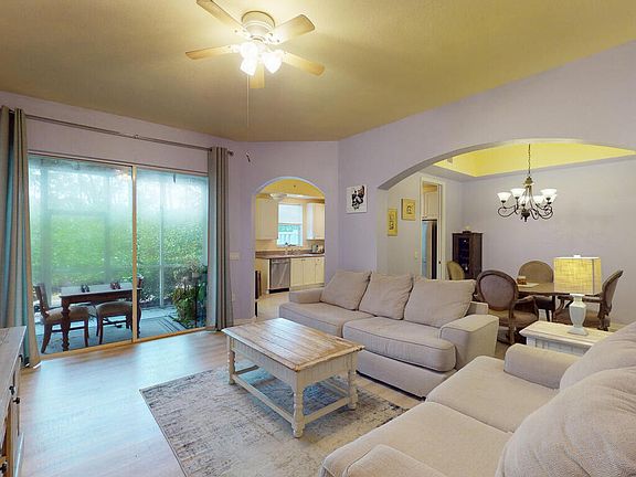 5th image of 1305 Mariposa Cir #1102