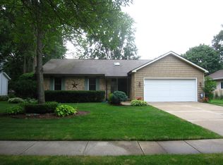3101 Camberley Ln, Midland, MI