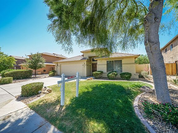 3rd image of 25806 N Hackberry Dr