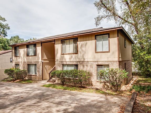 5th image of 2188 Claremont Ln #B