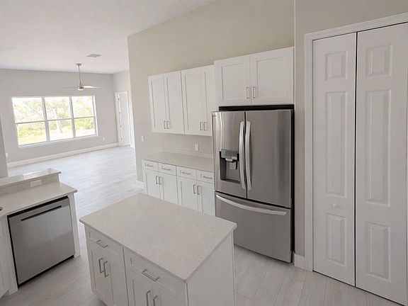 5th image of 3504 Valleyview Dr