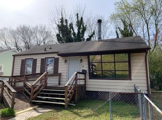 2108 N Whitehill Dr, Petersburg, VA 23803