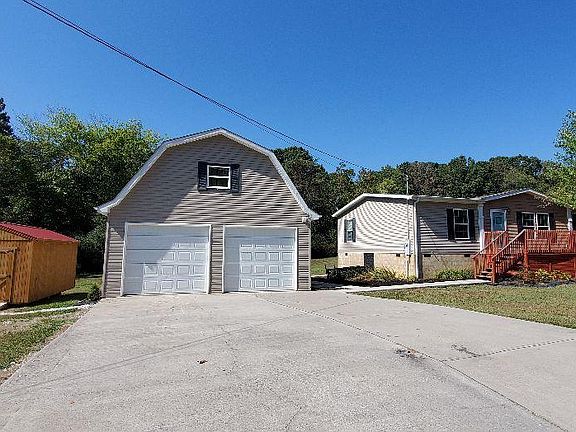 2nd image of 253 Walden Ln