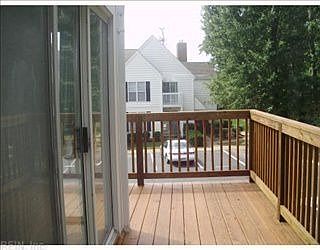 3rd image of 928 Ironwood Dr