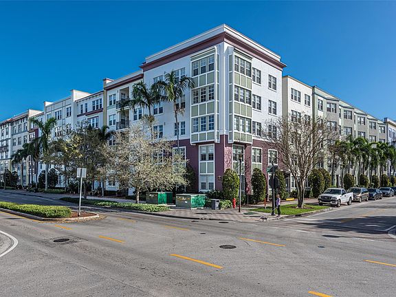 3rd image of 533 NE 3rd Avenue #246