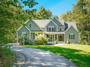 3 Victoria Rdg, Amherst, NH 03031