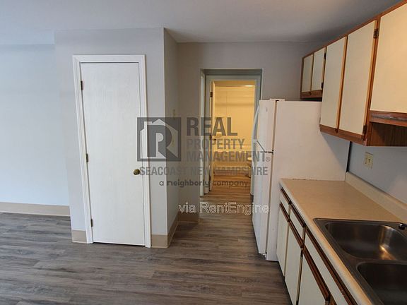 2nd image of 21 Ellison Dr Unit 7