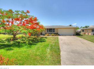 1614 S Flossmoor Rd, Fort Myers, FL 33919