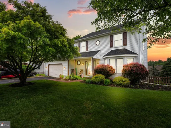 118 N Kelly Dr, Birdsboro, PA 19508
