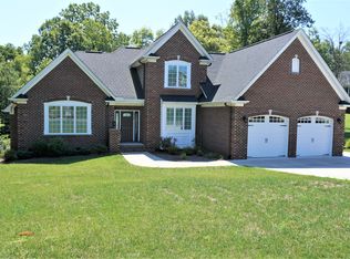 4918 Mandarin Ct, Randleman, NC 27317