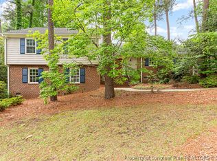 510 Thorncliff Dr, Fayetteville, NC 28303