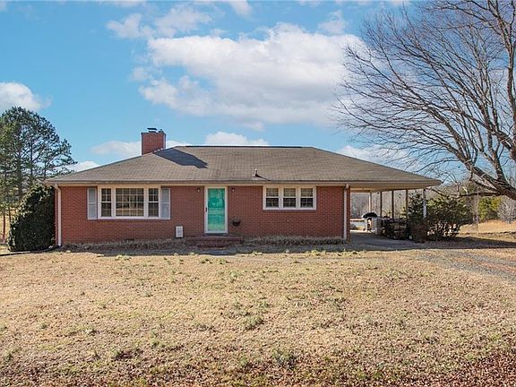 2nd image of 3929 Lamarr Valley Rd