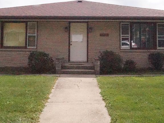 2nd image of 5851 Garrett Ln