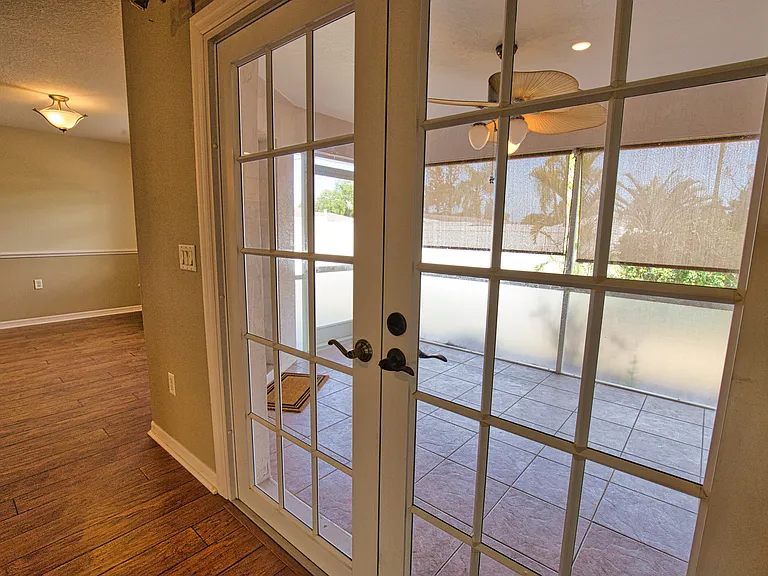 262 Palmetto Dr — Photo 12