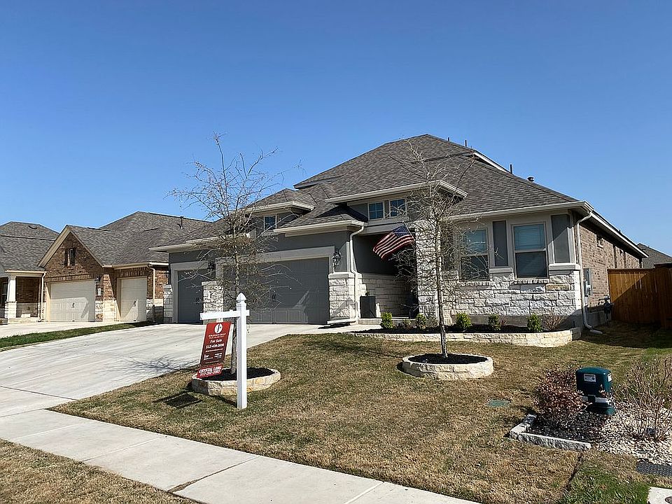 2nd image of 3320 Amerigo Pl