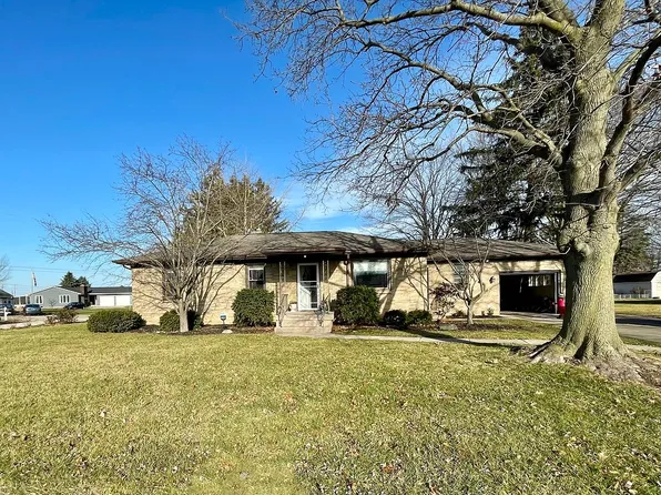 3549 Hillcrest Rd, Hudsonville, MI 49426
