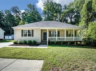 1876 Twin Lakes Rd, Rock Hill, SC 29732