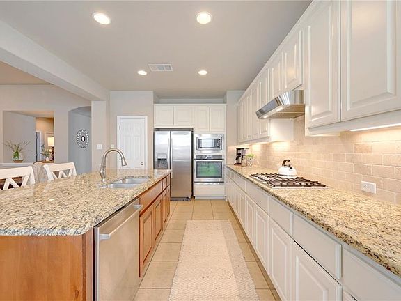 5th image of 2300 Parksville Way