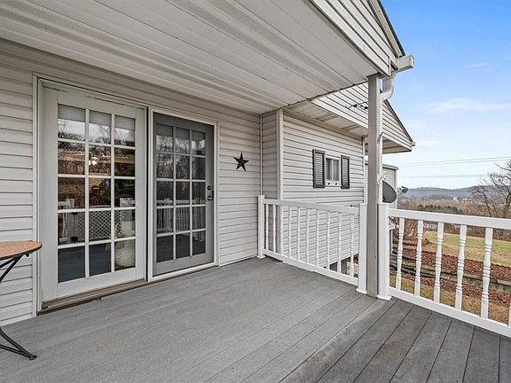 4th image of 151 Karan McGarry Dr