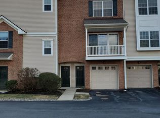 7210 Pioneer Dr, Macungie, PA 18062