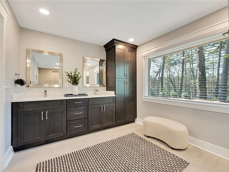 345 Pine Grove Rd — Photo 17