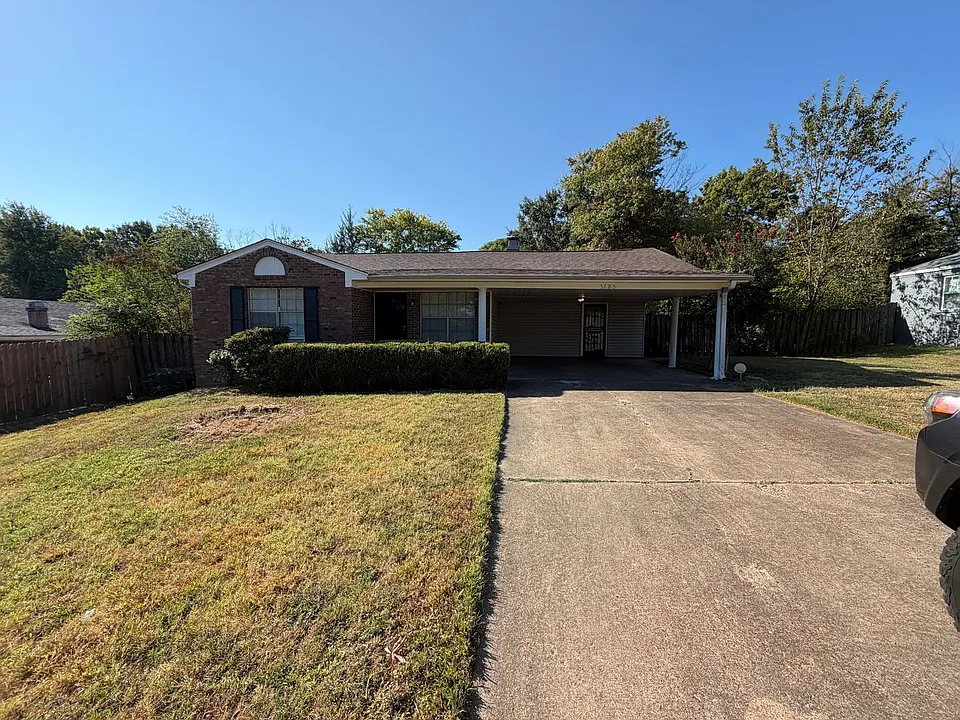 3685 Bryn Mawr Dr