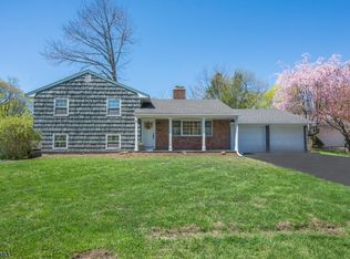 76 Stanhope Rd, Sparta, NJ 07871