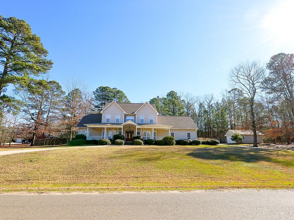 1st image of 133 Pine Valley Dr