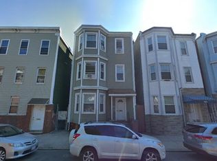 183 London St #3, Boston, MA 02128