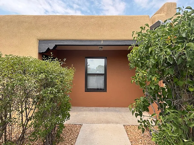 1218 Senda Del Valle #A — Photo 16