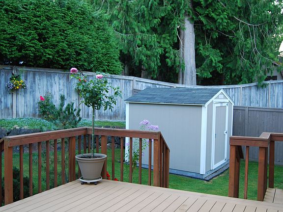 5th image of 22537 SE 15th Pl