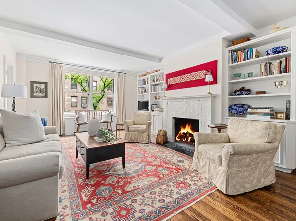 215 East 73rd Street image 1 of 19