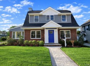 78 Ontario Road, Floral Park, NY