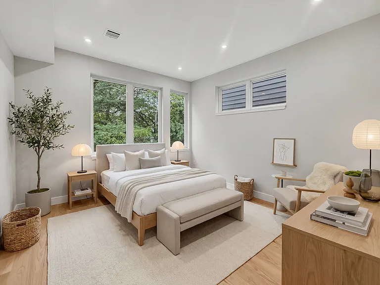 29 Clinton Ave #2A — Photo 9