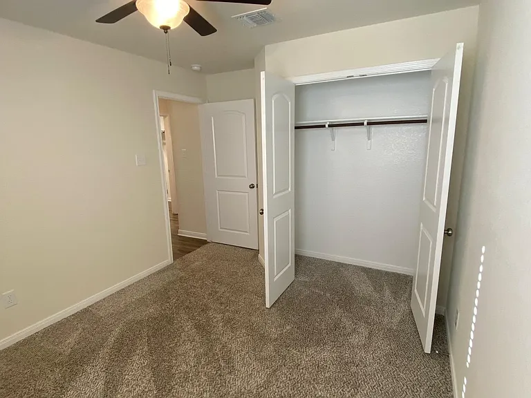 1409 Kiskadee Branch Dr — Photo 14