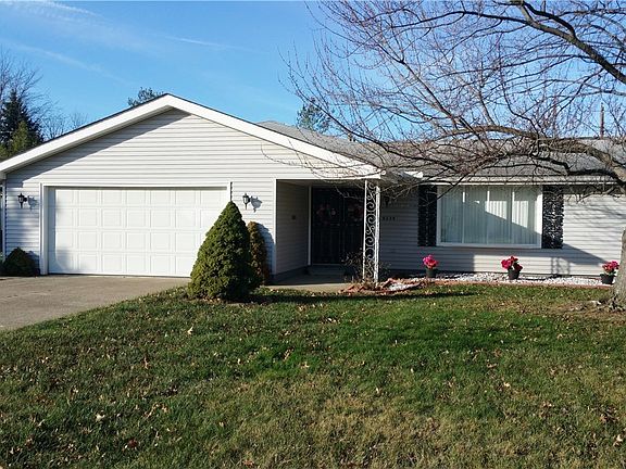 2nd image of 4234 Princess Anne Ct